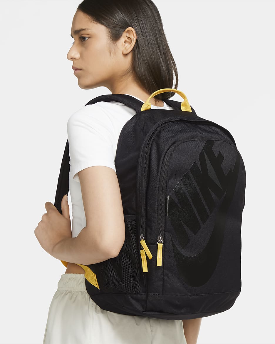 Nike hayward futura backpack grey shops and pink